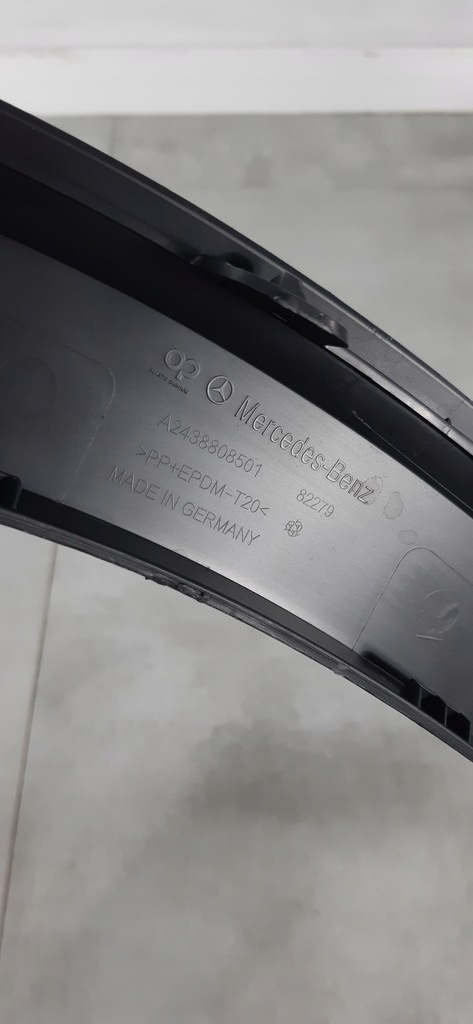 фото №7, Mercedes 243 eqb молдинг крила ліва перед 2438808501