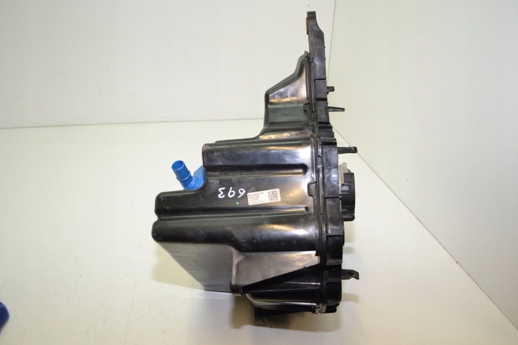 Бак насос adblue audi a4 b9 15-19 8w0131878am 4077103ad 4067411ad в Україні