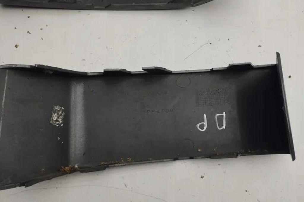 фото №8, Захист задні лівий лампи volvo xc90 i 8620820 2.9l бензиновий 200kw 2005