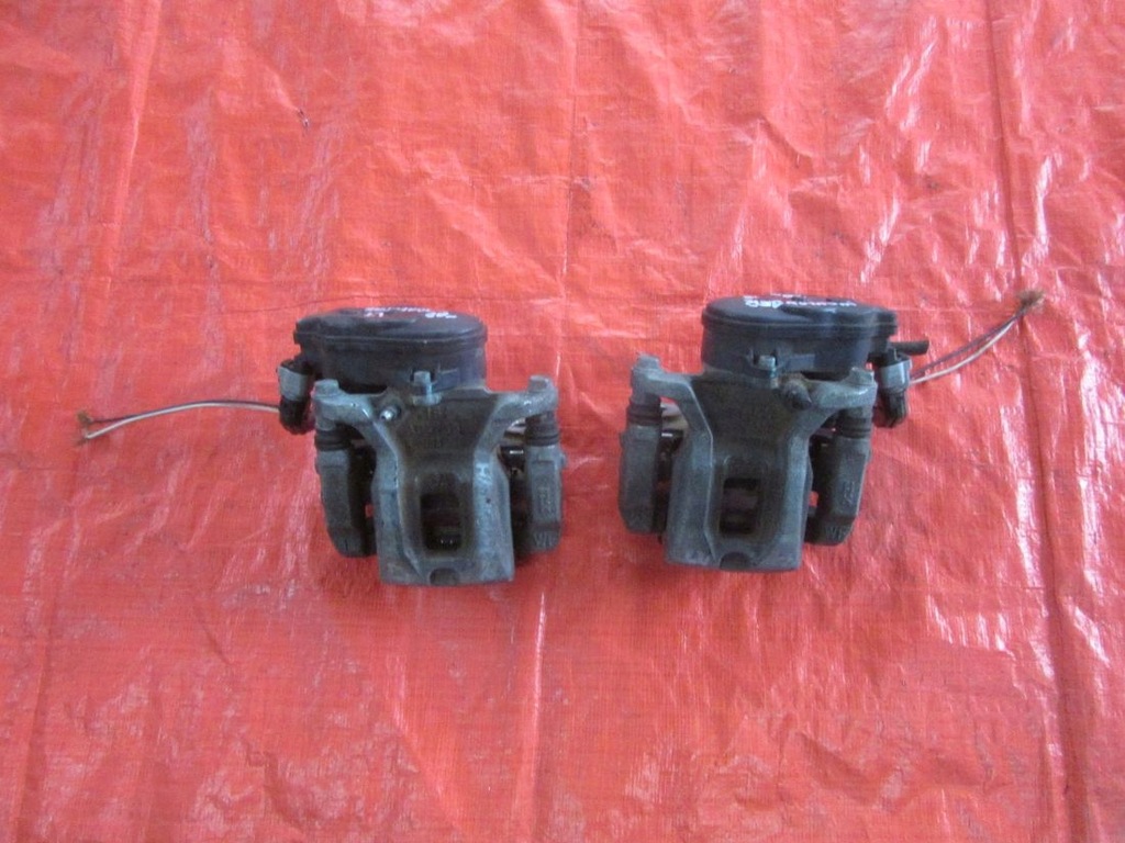 фото №1, Toyota highlander iii 2020 супорт гальмівний задня