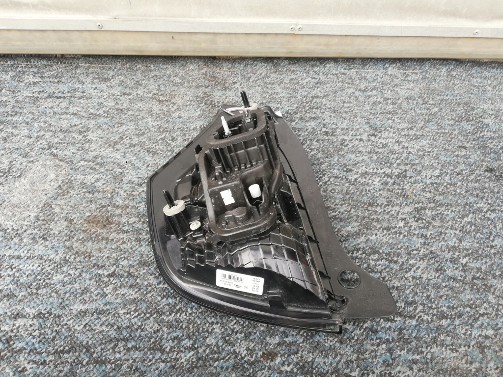 фото №4, Лампа задня права renault twingo iii lift 19-