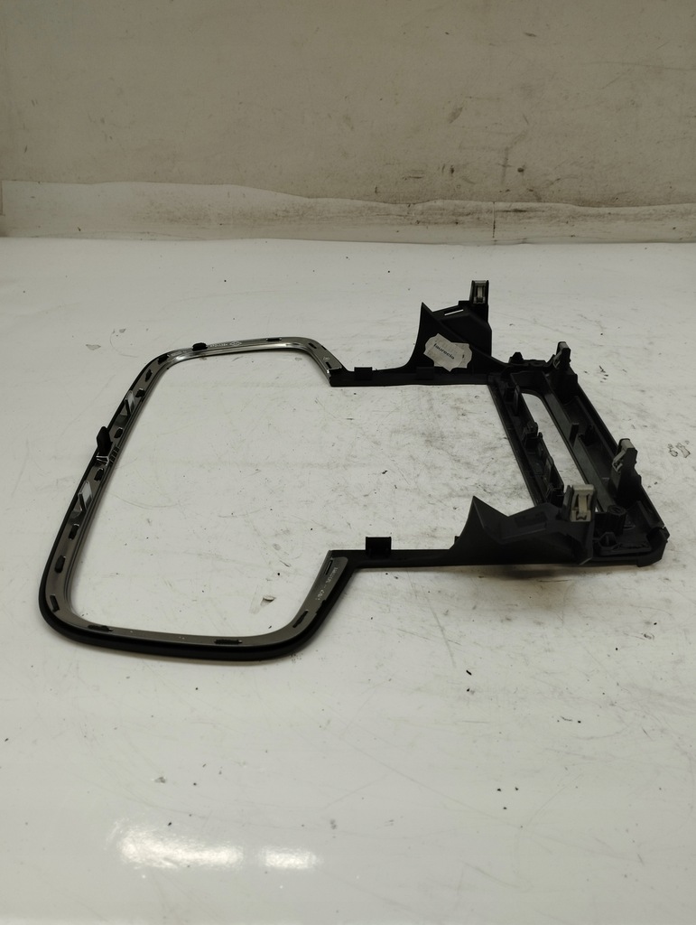 фото №8, Renault megane iv 4 рамка радио навигации