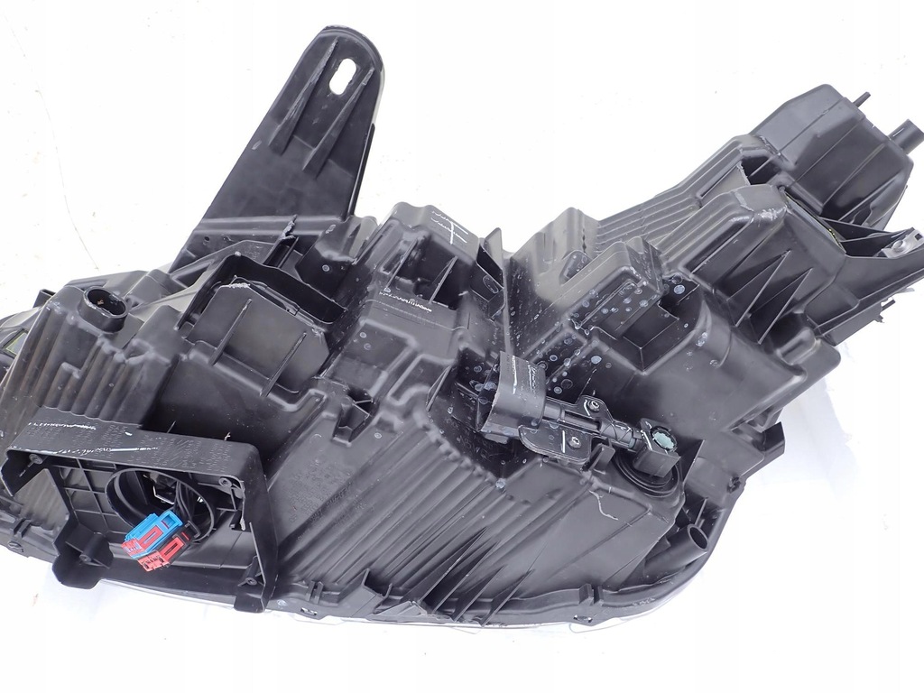 фото №10, Ford mustang mach-e 20- лампа перед передняя правая