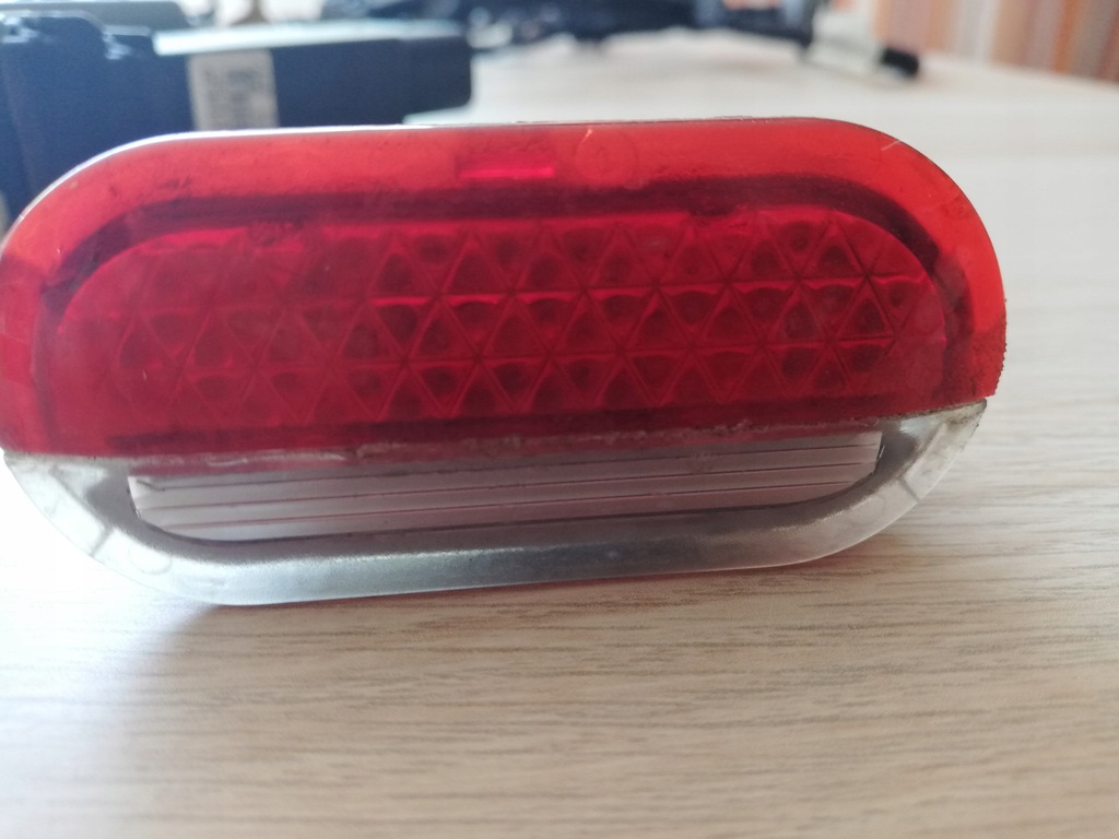 фото №1, Отражатель дверь seat toledo ii lp