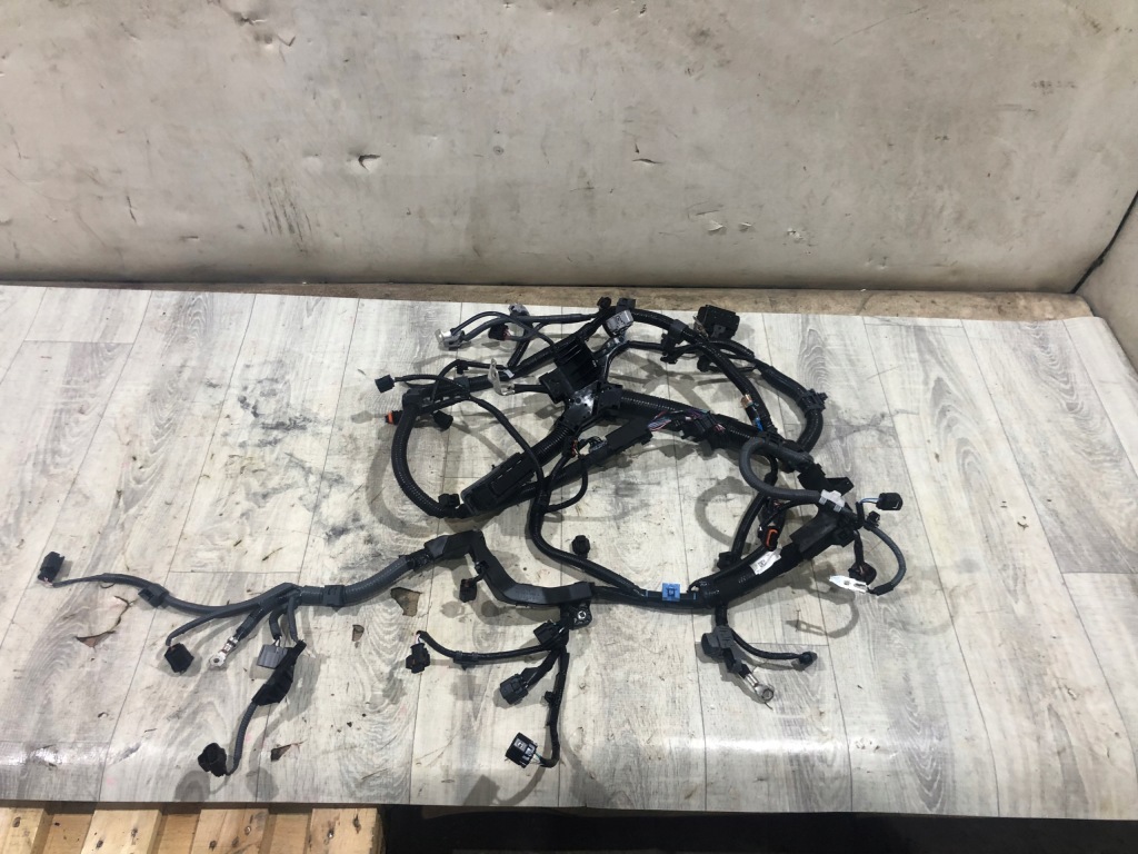 фото №1, Toyota aygo x электропроводка двигателя