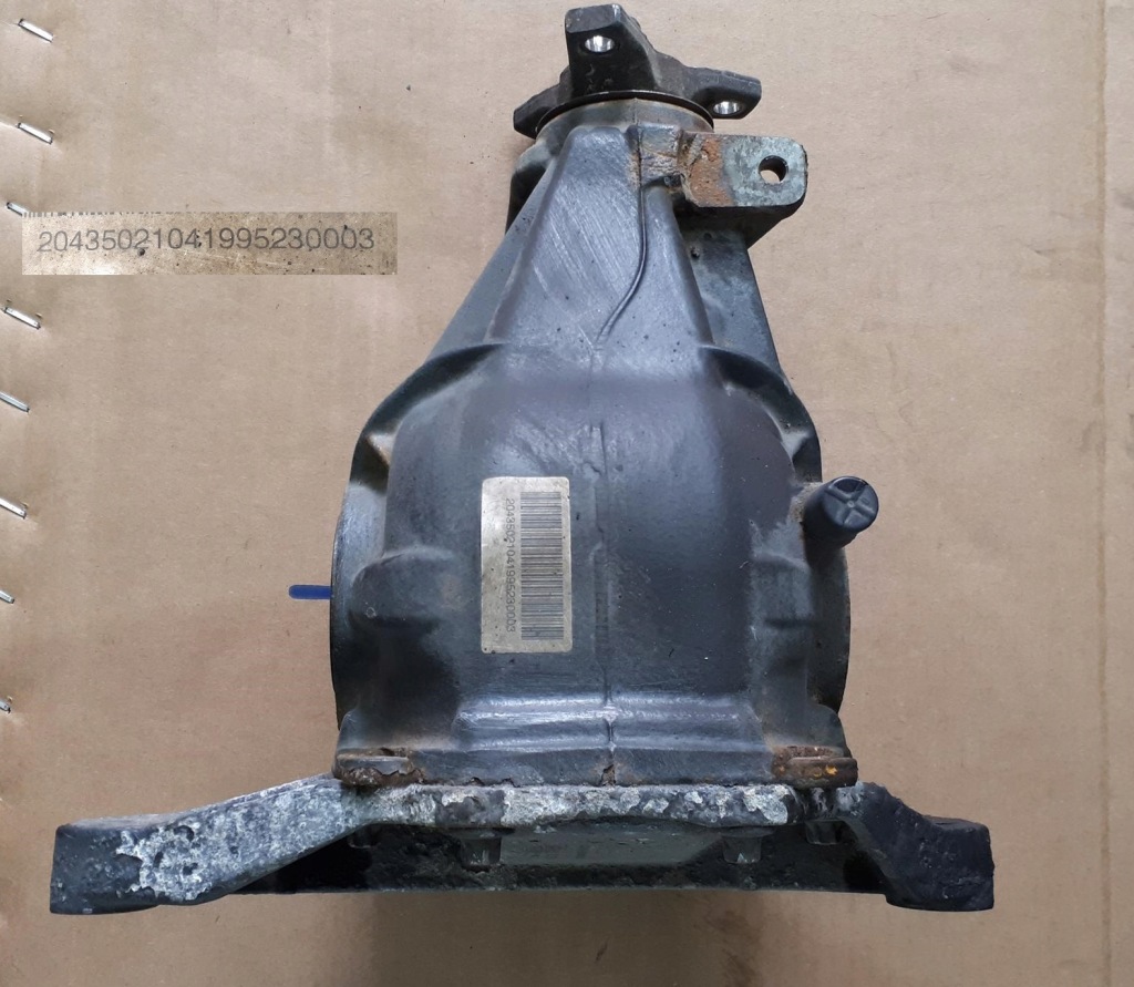 Купить Mercedes w204 мост задний задняя  дифференциал 2043502104 #