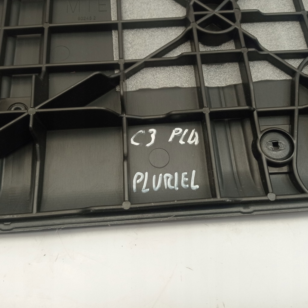 фото №4, Citroen c3 pluriel оббивка кришки багажника