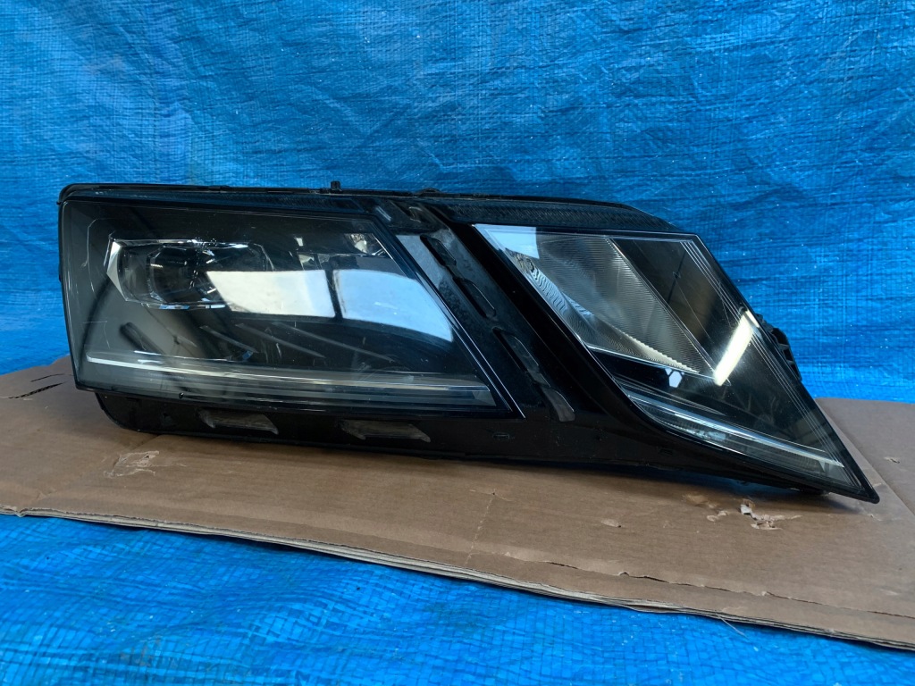 Купити Skoda octavia 3 рестайлінг  права фара full led
