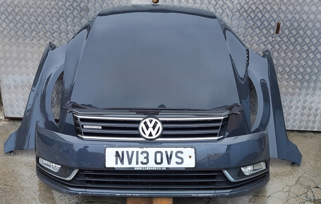 фото №1, Бампер перед vw passat b7 lak: li7f