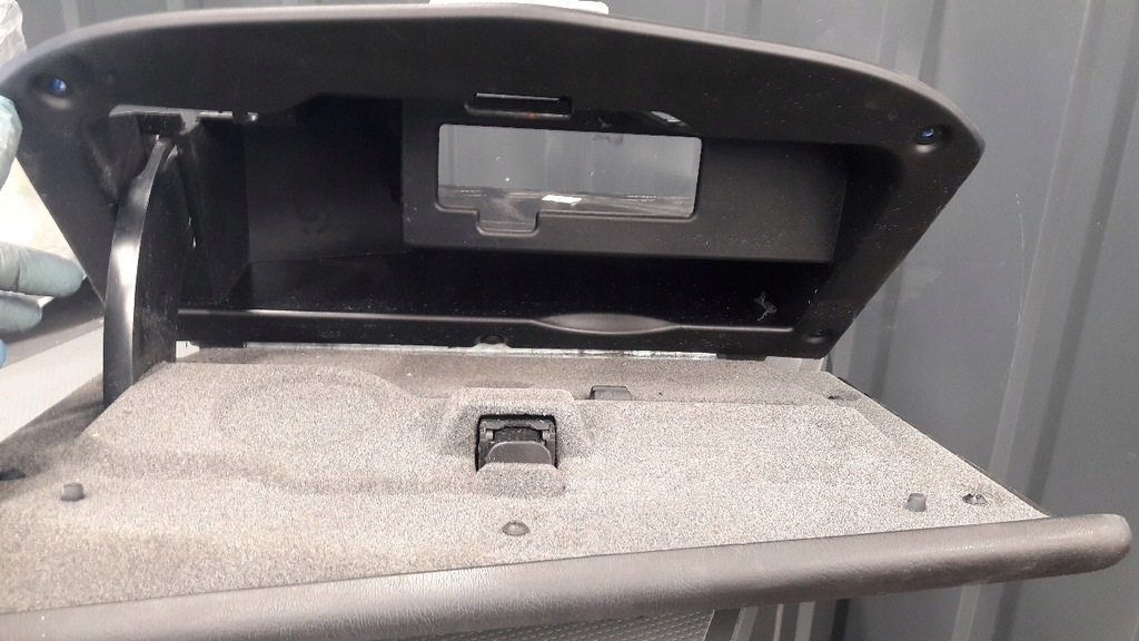 фото №11, Xr8354045f48bd бардачок jaguar s-type