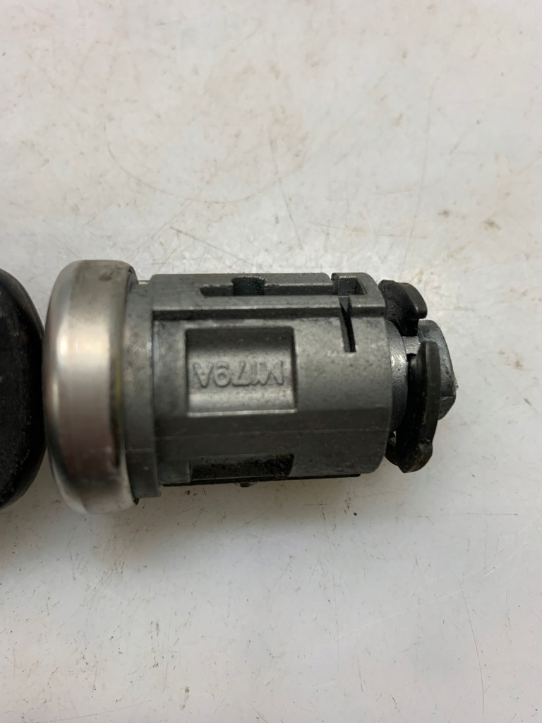 фото №4, Замок запалювання з ключ ford m179a