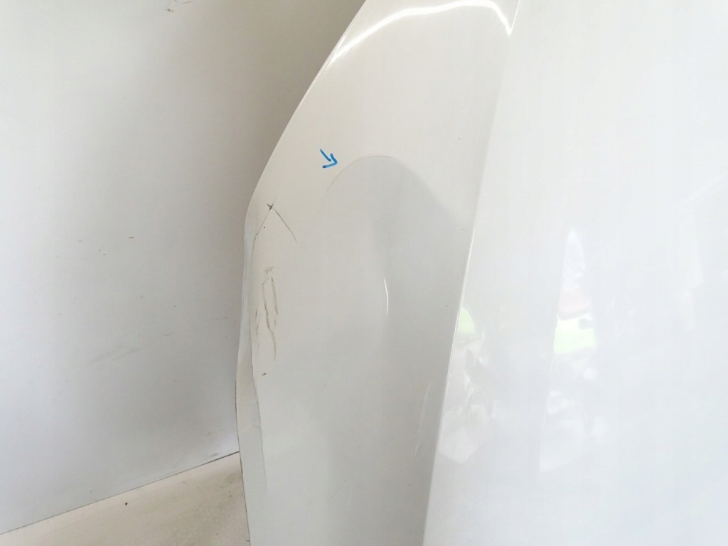 Капот крышка крышка багажника двигателя skoda superb 3 белый Цена