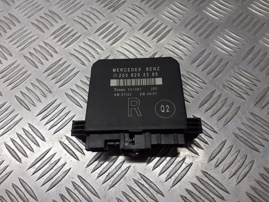 фото №1, Модуль двері правий задня mercedes w203 2038202285