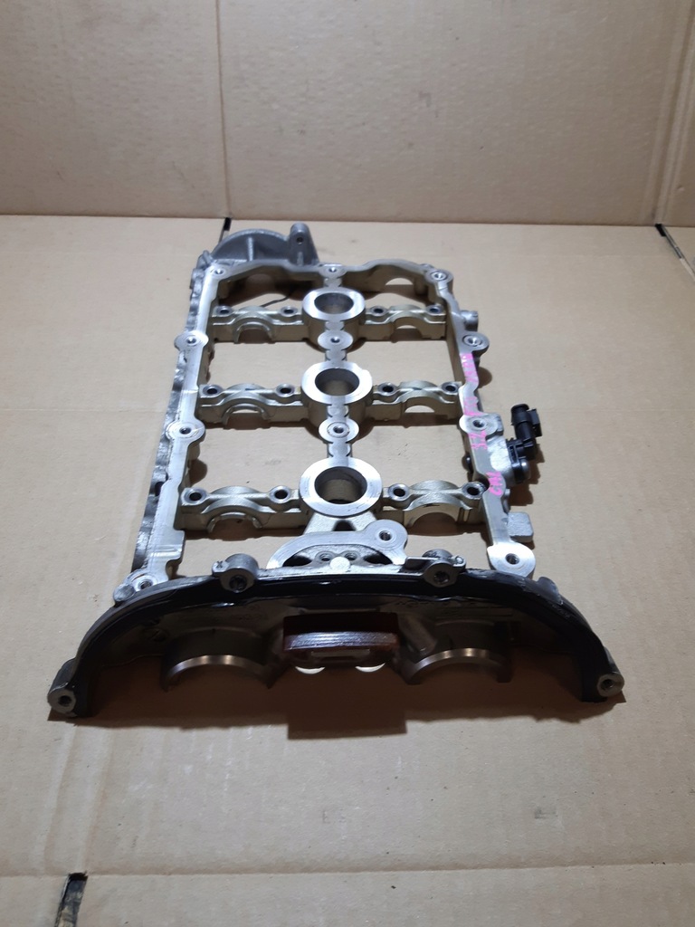 фото №6, Audi q5 8r 3.2 fsi крышка валов распределительного вала cal 06e103286l