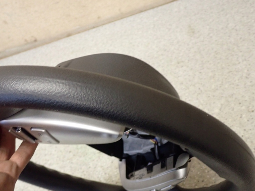 фото №8, Nissan note e12 12- колесо руля мультимедиа