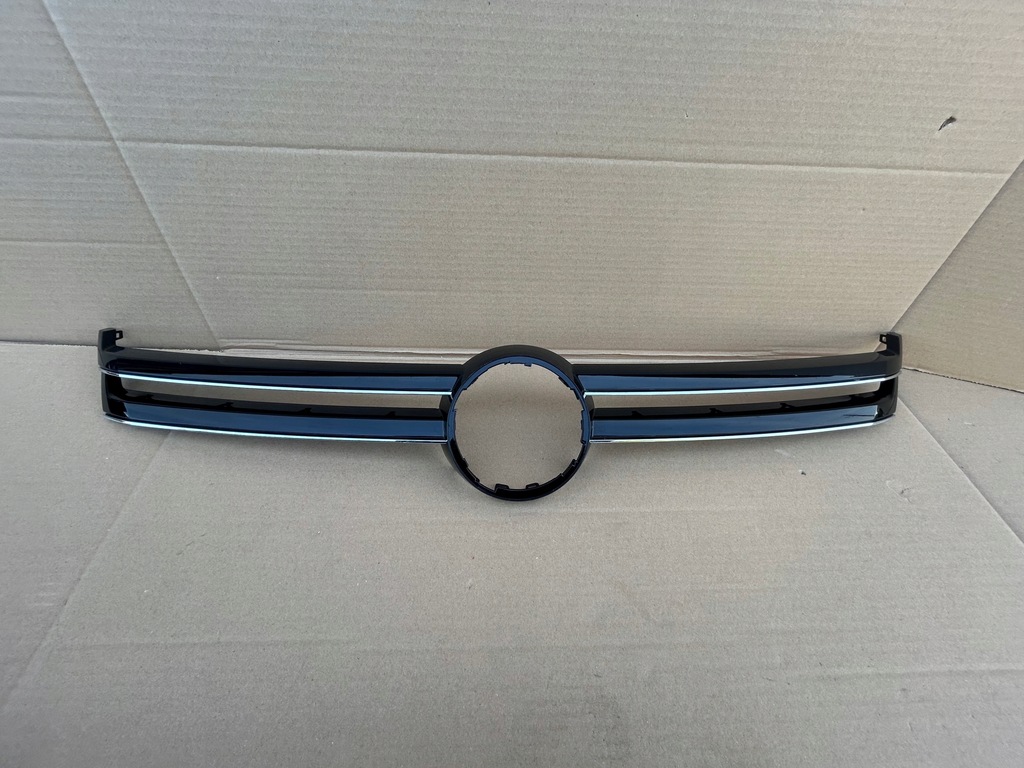 фото №1, Vw golf vi plus решётка радиатора решётка радиатора бампера перед передняя