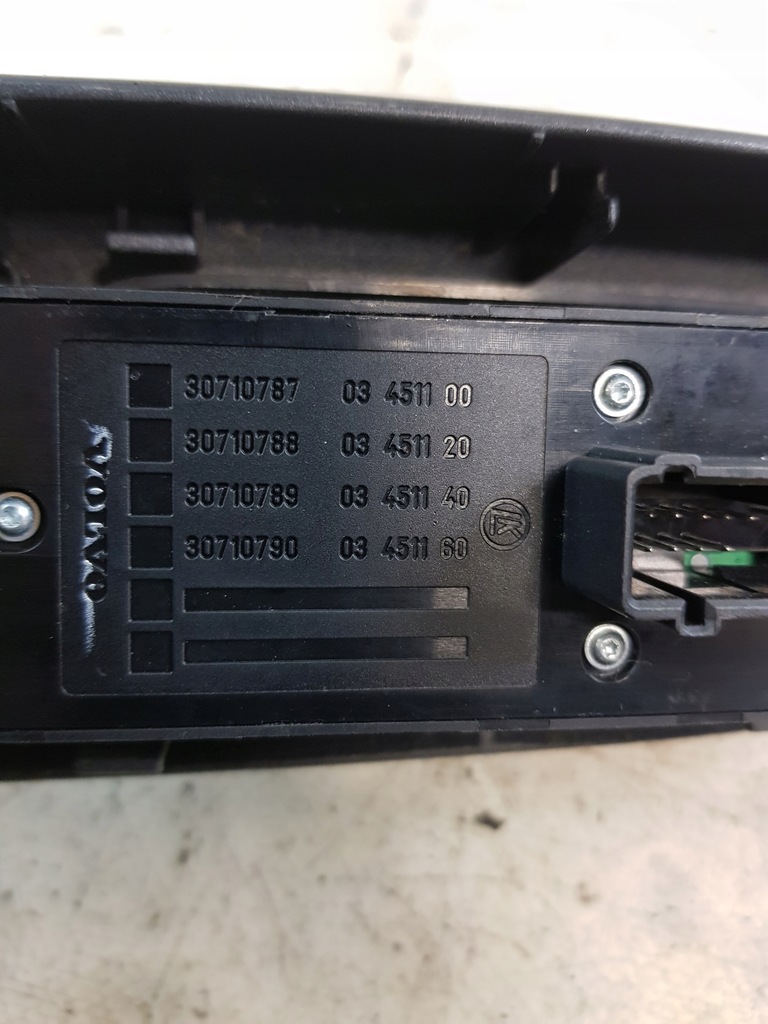 фото №7, Volvo v50 панель керування скла i дзеркалами