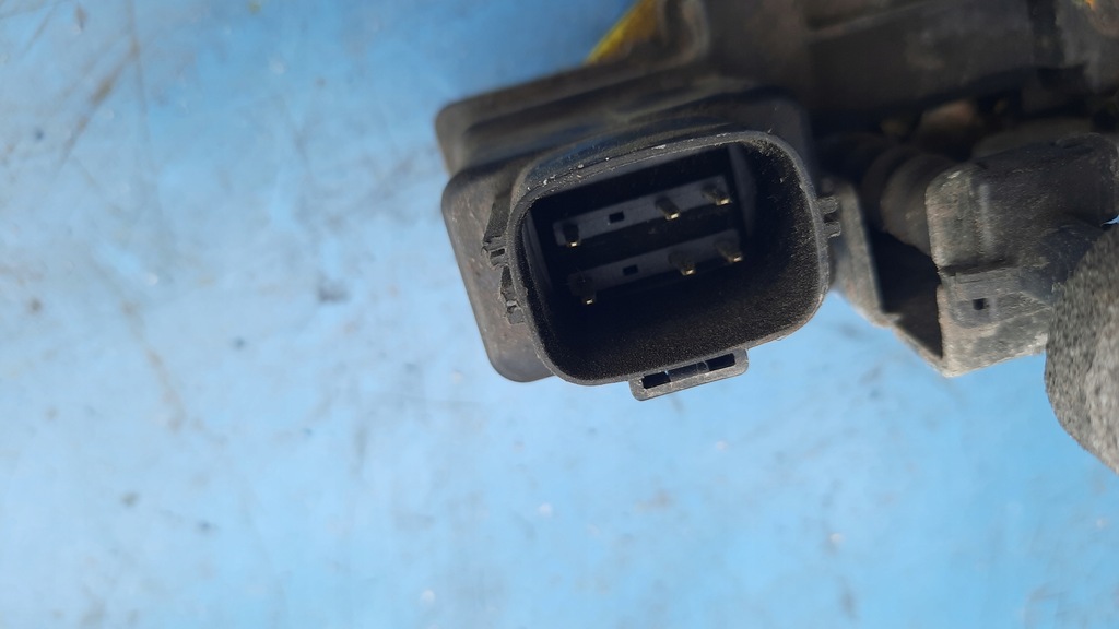 фото №4, Замок двері правий задня 6 pin volvo s80 98-06r