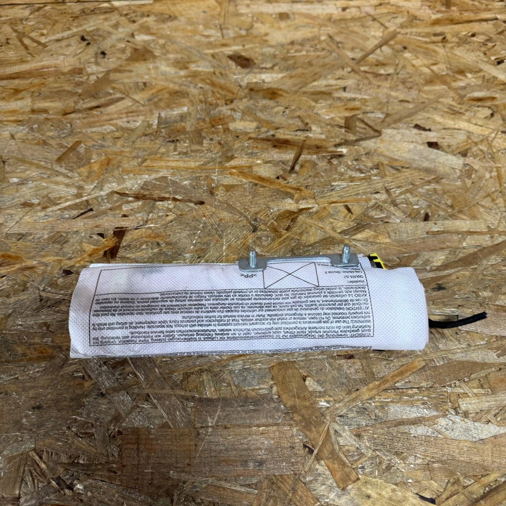 фото №1, Подушка сиденье правая подушка безопасности jaguar e-pace gx73611d32ac