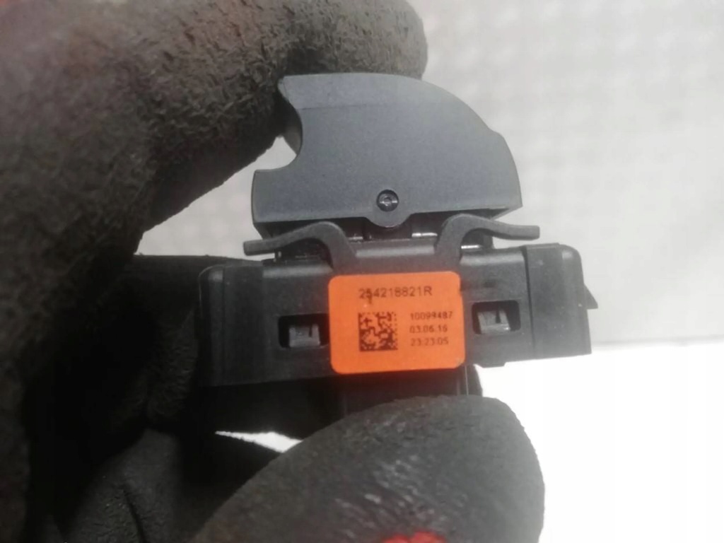 фото №2, Переключатель стекло правый перед smart forfour a453