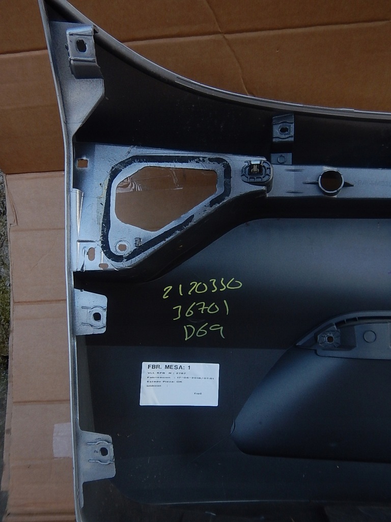 фото №11, Накладка кришки задня renault megane iv kombi