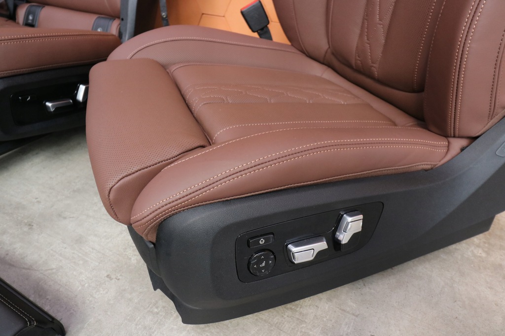 фото №10, Bmw x5 g05 lci салон сиденья заднее сиденье обшивки merino coffe 3 ряды вентиляция