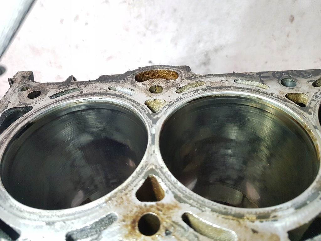 фото №9, Блок двигателя mazda cx-7 6 gh ford 2.5b l5-vd 08-