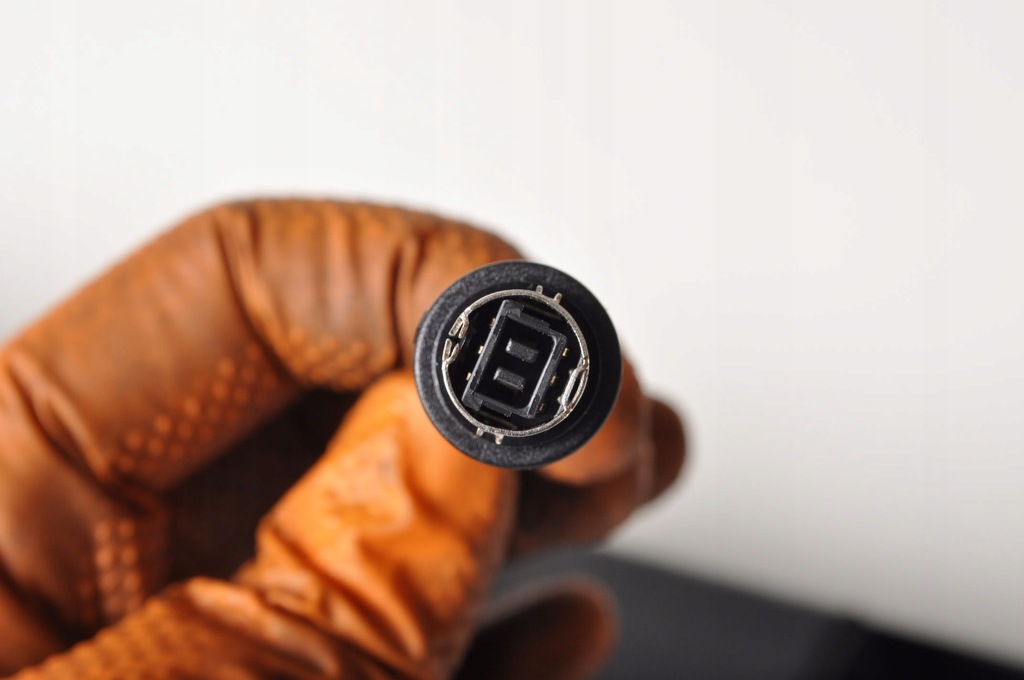 фото №7, Aston martin vanquish i підсилювач 3r12-375519-ab