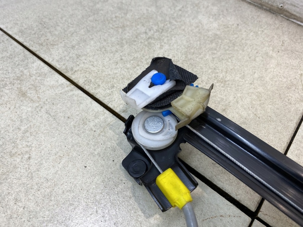 фото №12, Підйомник скло правий перед espace iv