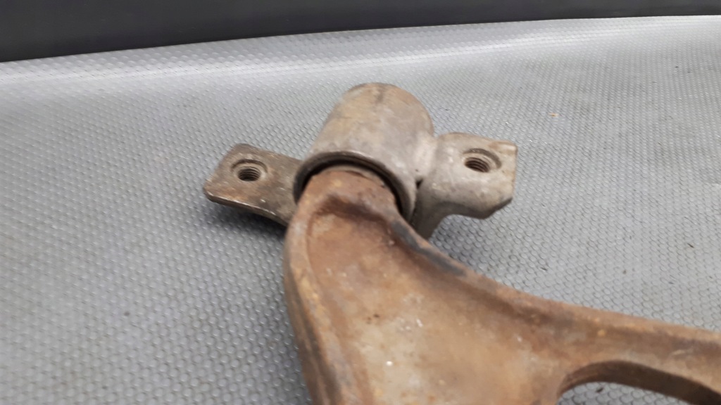 фото №2, Важіль лівий перед alfa romeo 145 gtv spaider