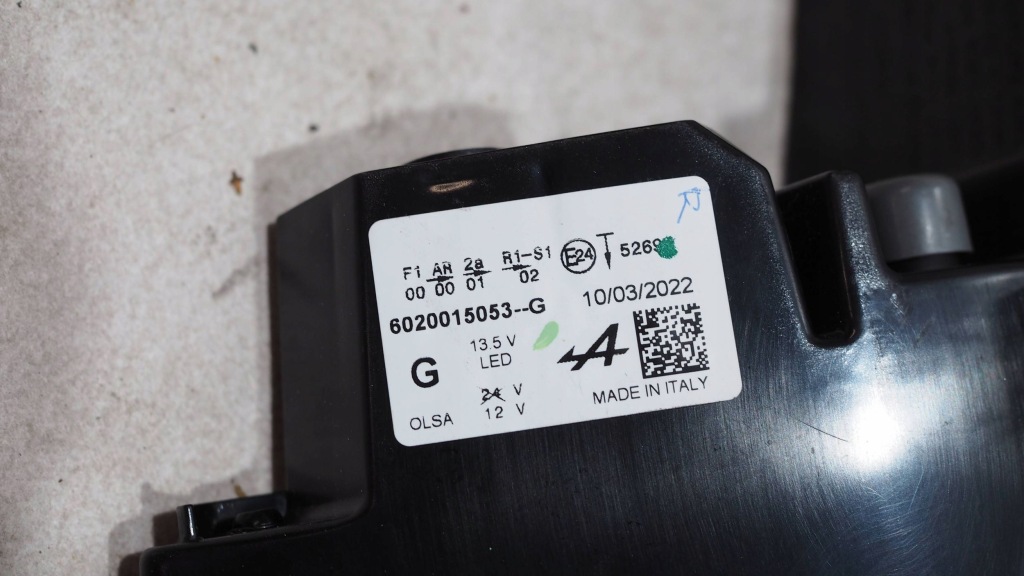 Alpine a110 лампа левый задний  задняя full led динамический поворотник европа Недорого