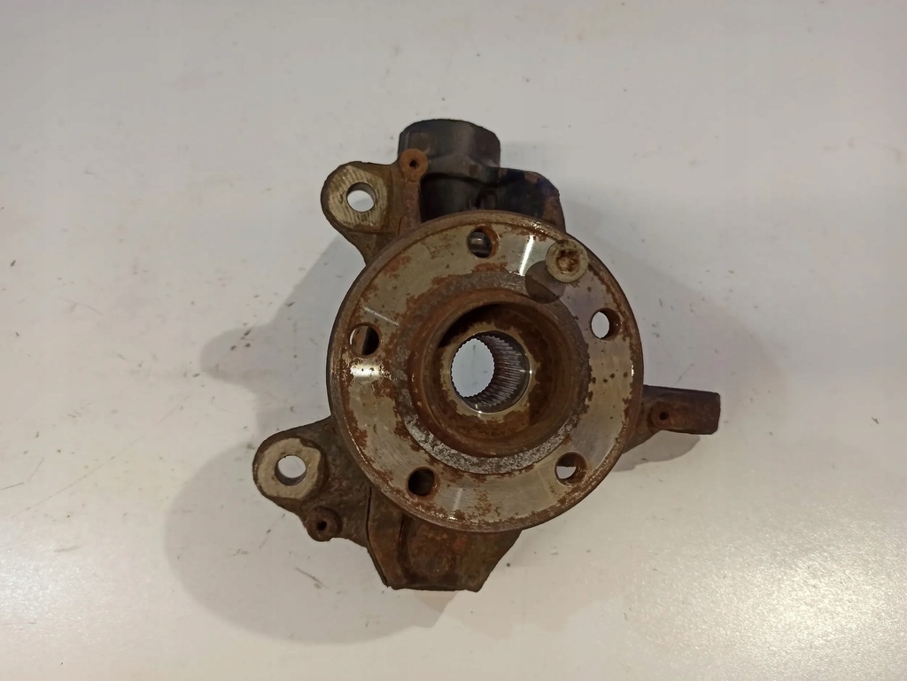 фото №7, Volvo v60 2015 левая сторона подшипник i ступица kół