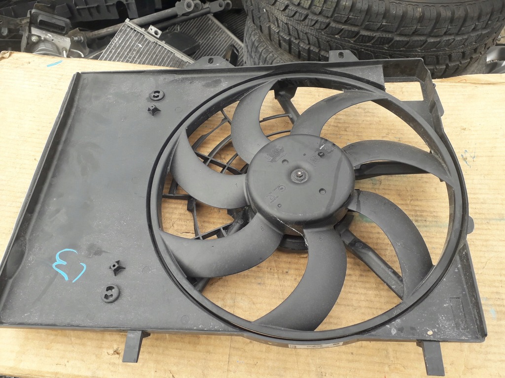 фото №4, Вентилятор корпус peugeot 208 2008