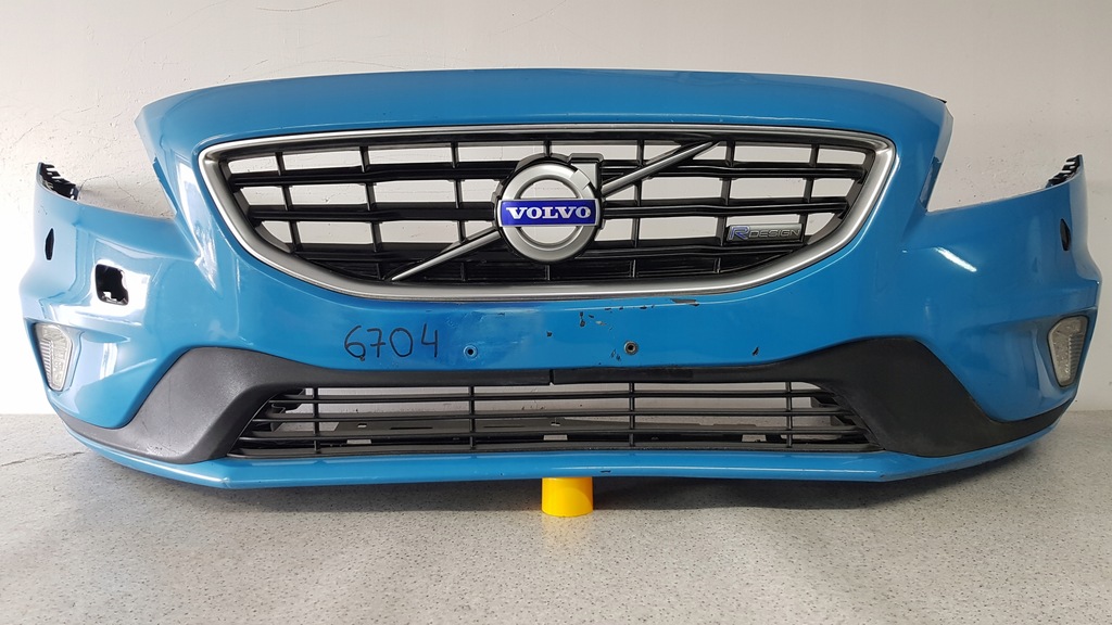 фото №1, Volvo v40 r-design 2012 - бампер перед 6704