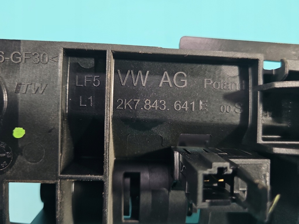 фото №5, Ручка задняя левая наружная vw caddy iv 2k7843641e