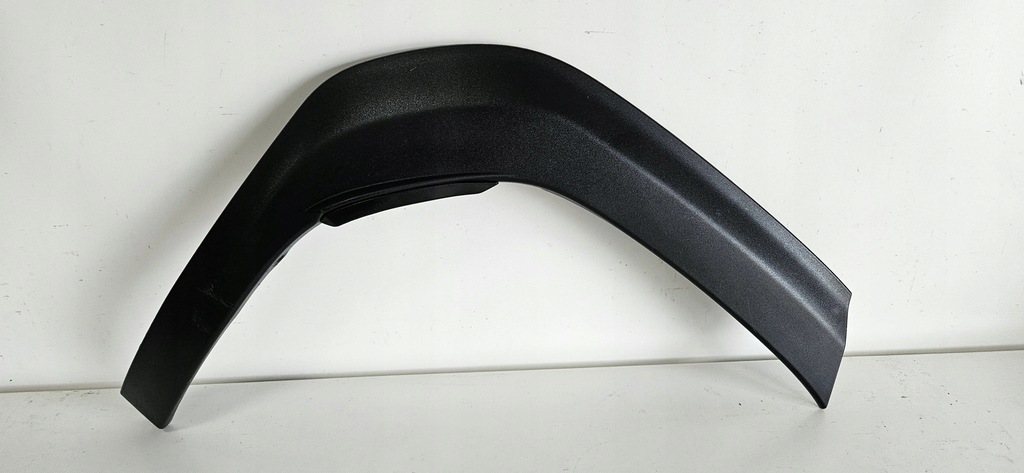 фото №1, Молдинг крила накладка правий задня yaris cross 21-