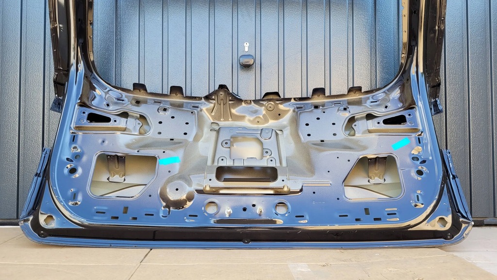 фото №11, Крышка багажника задняя задняя багажника skoda enyaq fv