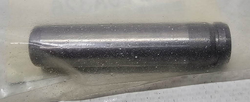 фото №1, Nowa оригинальная направляющая клапана mitsubishi - 1010a326