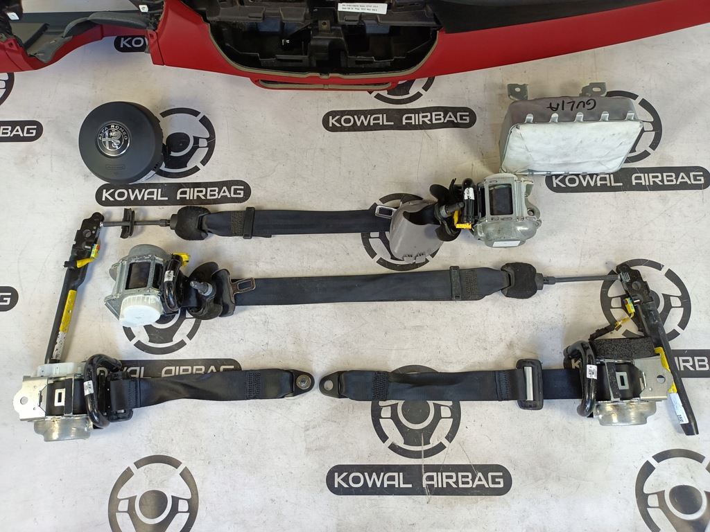 фото №6, Alfa romeo giulia консоль подушка безпеки подушки безпеки ремені оригінал демонтаж