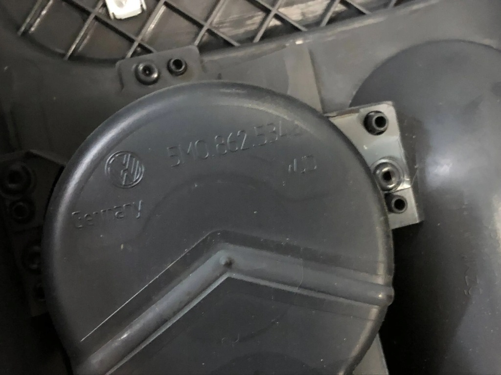 фото №2, Туннель средний vw golf plus 5m1863243b