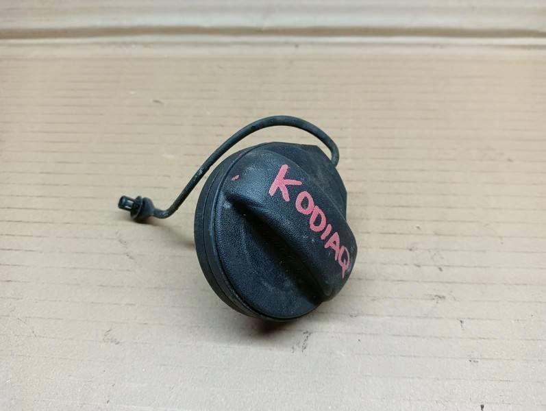 Купити Кришка горловини  паливної  skoda kodiaq