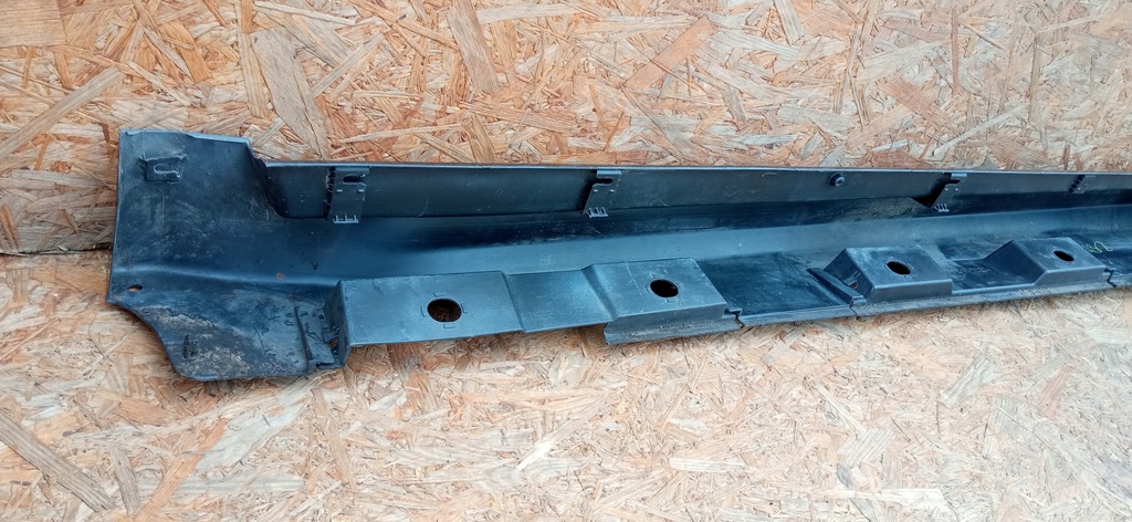 фото №11, Toyota avensis t29 15- поріг накладка поріг молдинг поріг права 75851-05050