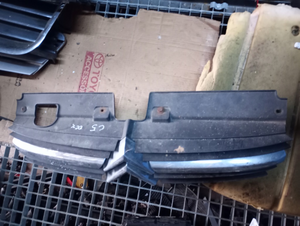 фото №1, Решётка радиатора решётка радиатора citroen c5 9636751980