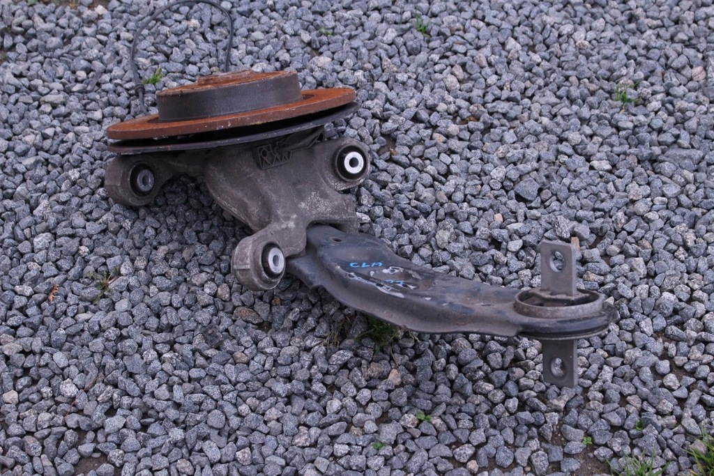 фото №5, Рычаг ступица поворотный кулак левый задняя mercedes cla