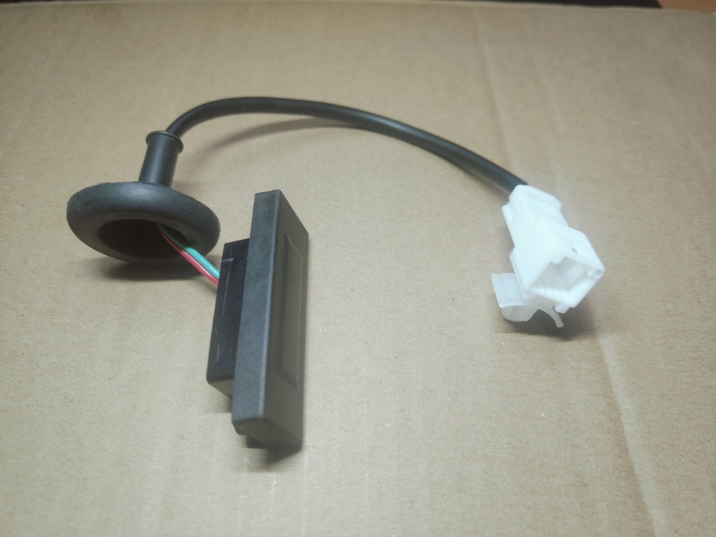 фото №9, Кнопка переключатель ручка выключатель крышки багажника hyundai i10