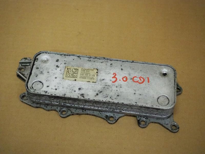 фото №1, Радіатор оливи mercedes cls w219 w211 3.0 cdi