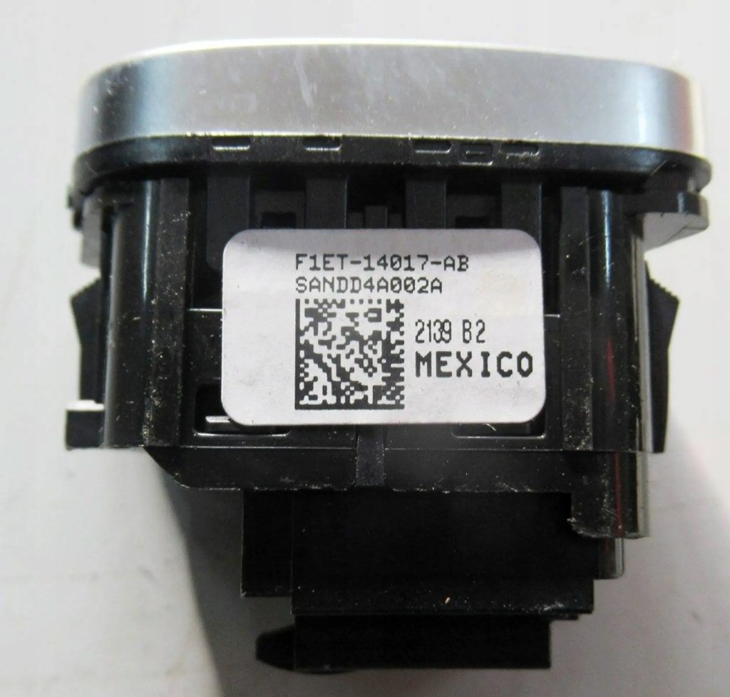 фото №1, Ford fiesta mk8 кнопка перемикач блокування