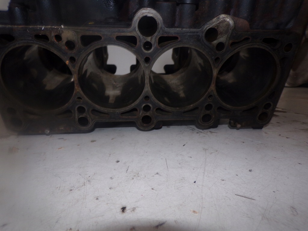 фото №8, Блок двигателя audi 2.0 tfsi bpj 06f103021h