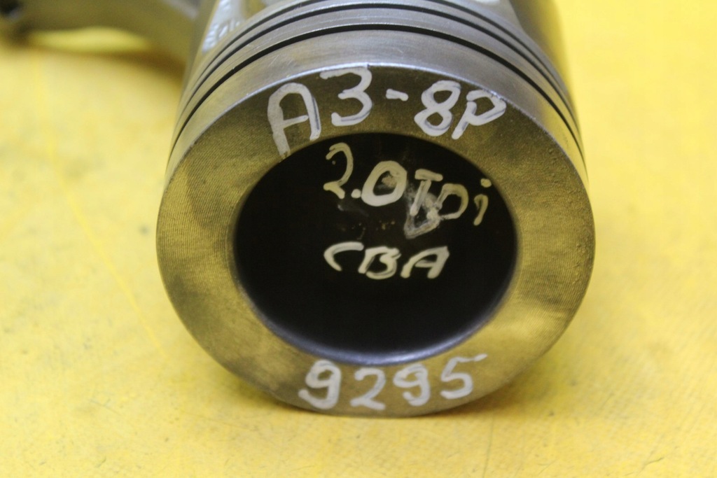 фото №12, Поршень шатун a4 b7 golf v a3 8p 2.0 tdi 038j