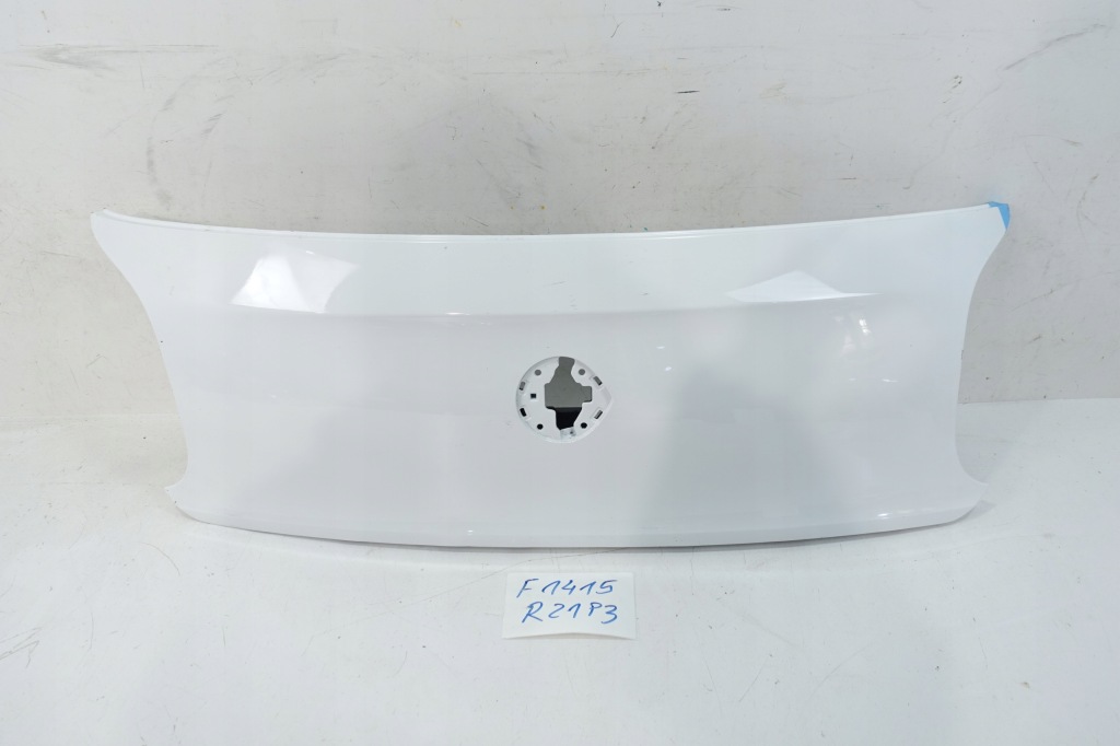 фото №1, Smart forfour w453 2014- молдинг накладка крышки задний a4537430600